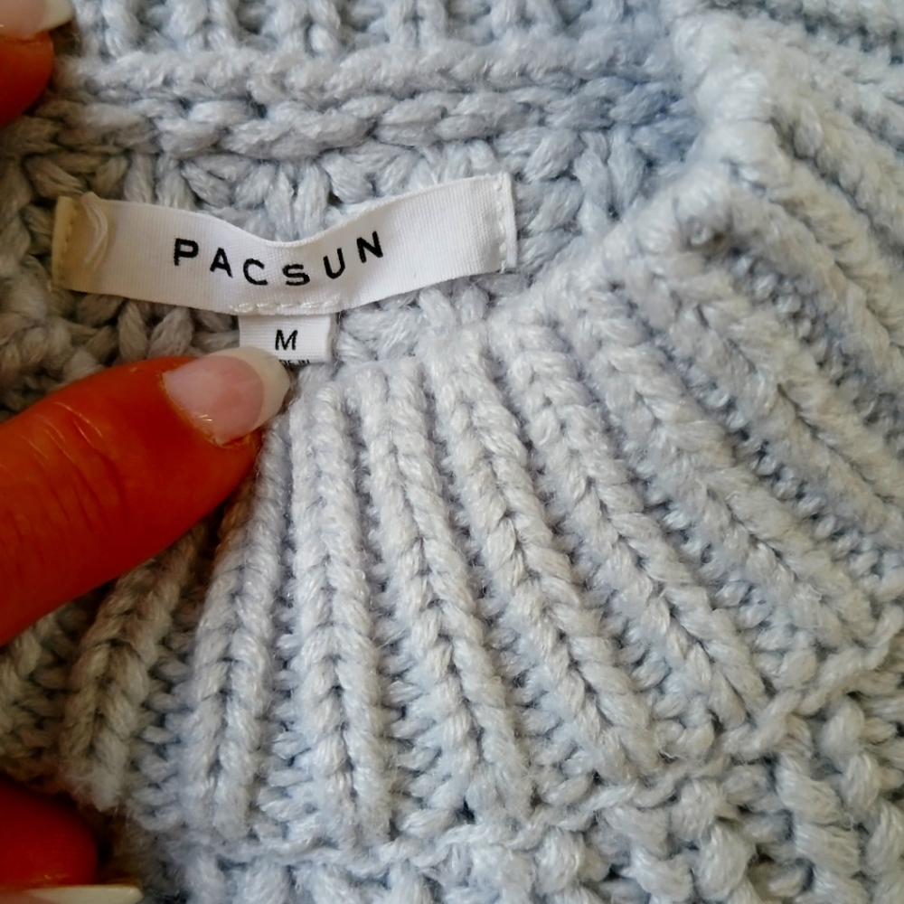 Pac Sun sweater